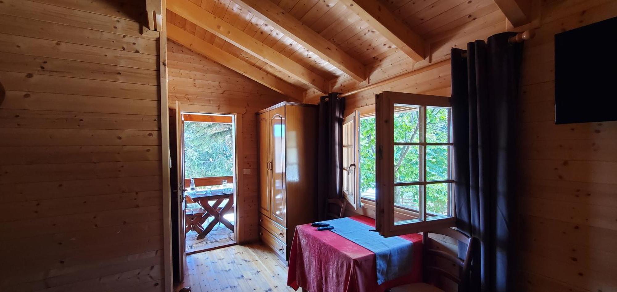 Hotel Panorama Dajti エクステリア 写真