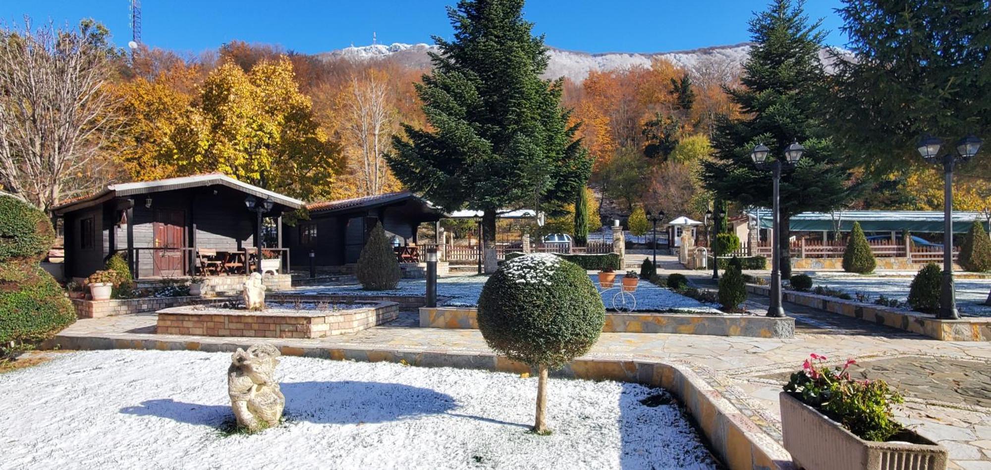 Hotel Panorama Dajti エクステリア 写真